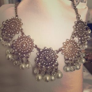 Pearl and gold necklace